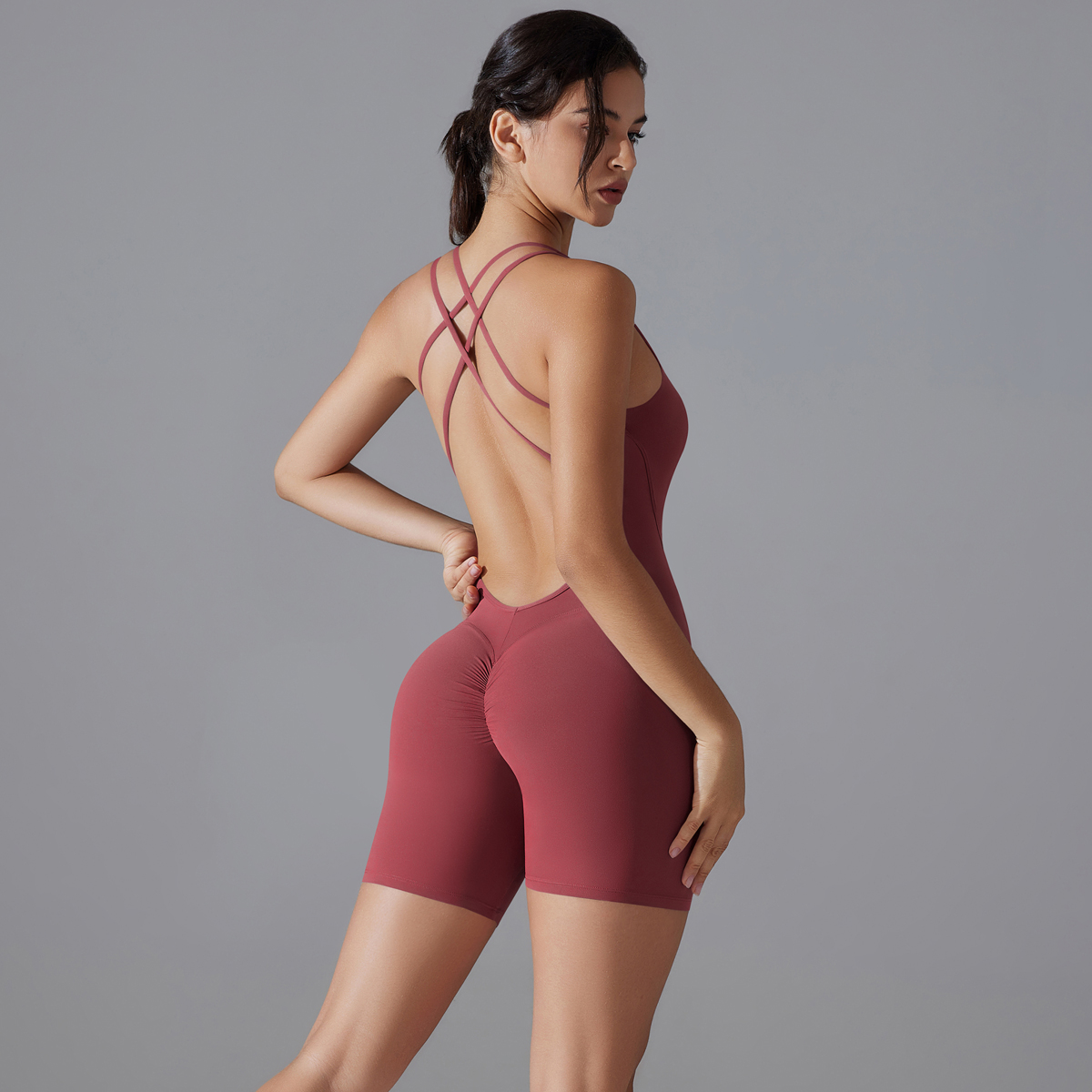 Set Yoga Seksi Punggung Terbuk - Home Office Romance ulasan dan harga